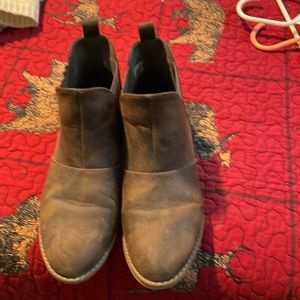 Gently used brown booties. Rocket Dog size 9